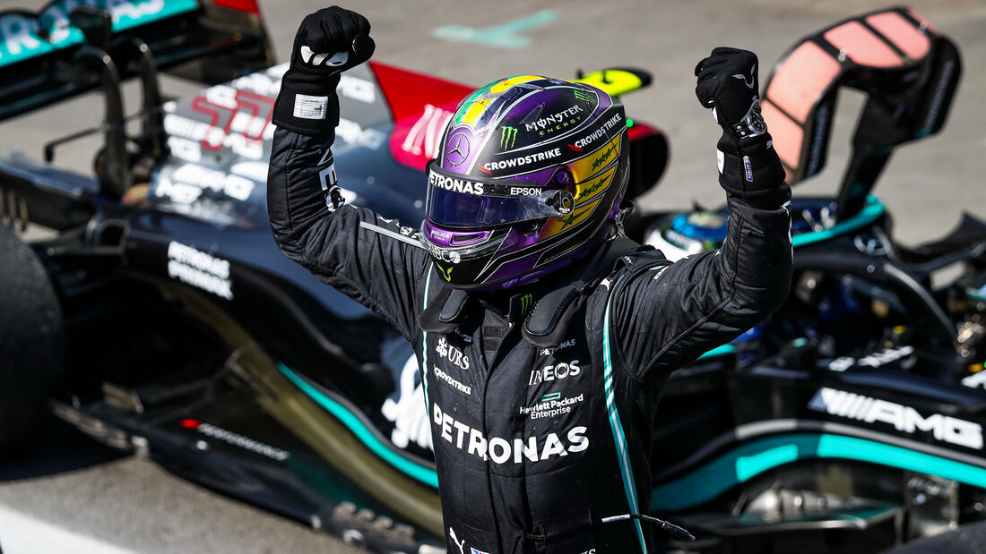 Lewis-Hamilton-Mercedes-GP-Brasilien-2021-Sao-Paulo-Rennen-169Gallery-3f82ab27-1850218