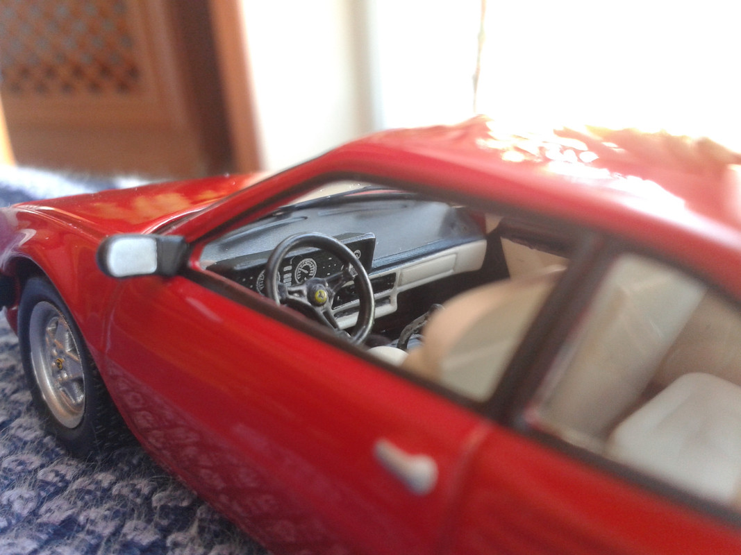 1982 Ferrari Mondial Quattrovalvole (Ixo – nº62 Ferrari GT Collection) (15)