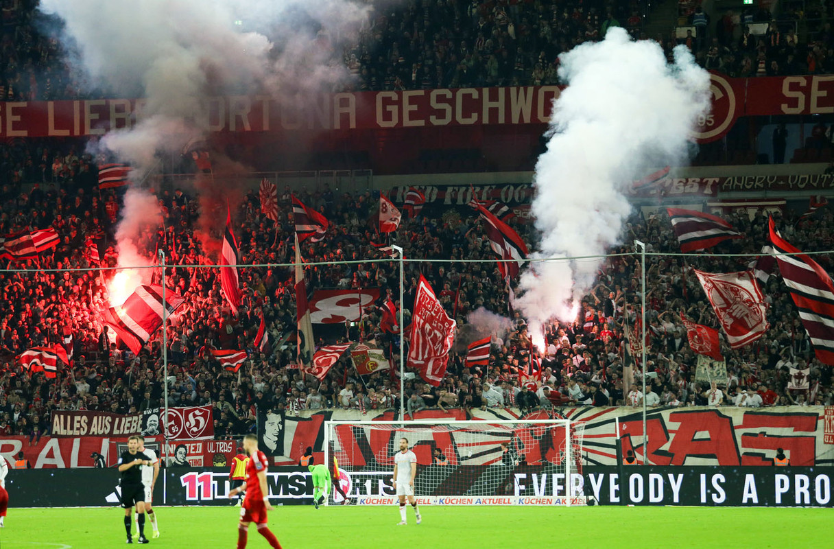 fortuna-duesseldorf-1-fc-kaiserslautern-2-bundesliga-2024-2025-10