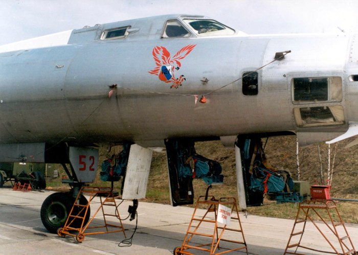 8-tu-22-seats-00.jpg