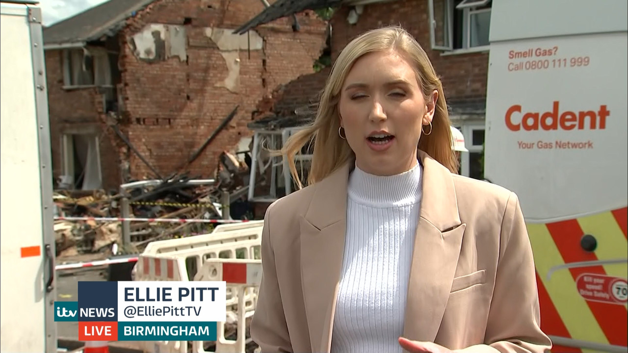 ITV Lunchtime News_20220627_13301355.ts_snapshot_03.12.513
