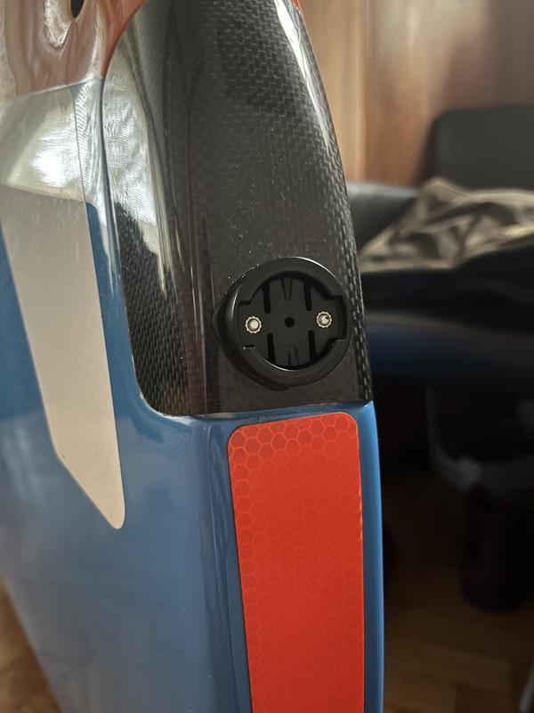 9DB254D8-6BF2-4628-9F78-DE4F448ADB2A