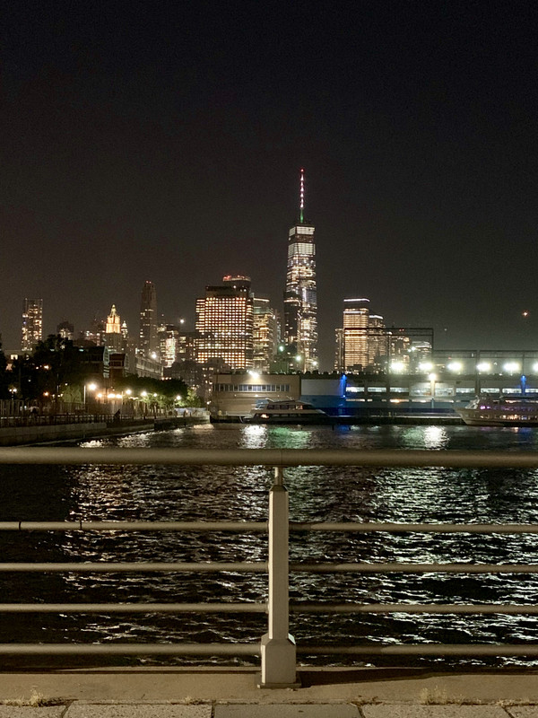 F665DF85-3806-418C-A10A-5DF867E6E22B