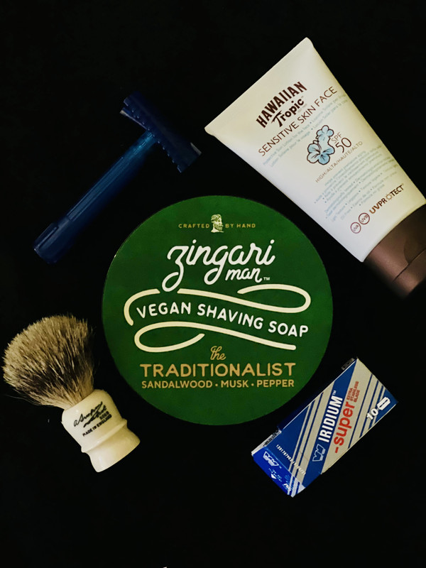 72F5CEDC-7D61-45E6-9722-8F8B16A01692