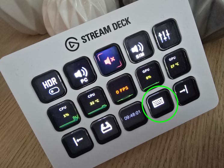 https://i.postimg.cc/Qt8qBZjF/Stream-Deck-Keyboard.png