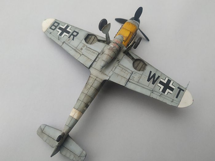 Bf-109G-6 JG-77 Steinheurer, AZ models, 1/72 IMG-20211107-095659
