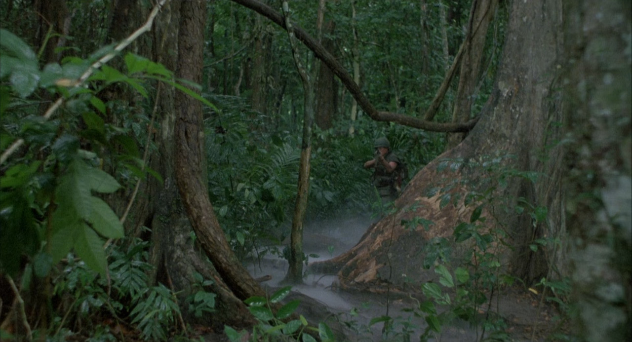 Platoon 1986 (1080p x265 10bit Tigole).mkv_snaps