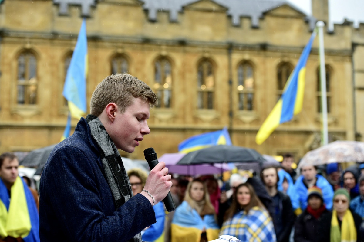 F29523FA-F9C1-4F93-B860-14B6C16B2420