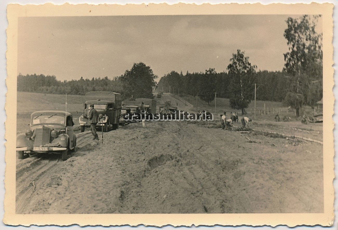 Orig. Foto Vormarsch Mercedes Benz 170V Pkw Ford