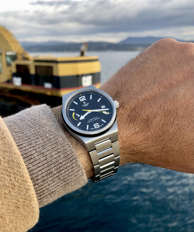 0042164A-E9B2-4454-A551-61E104133A9D