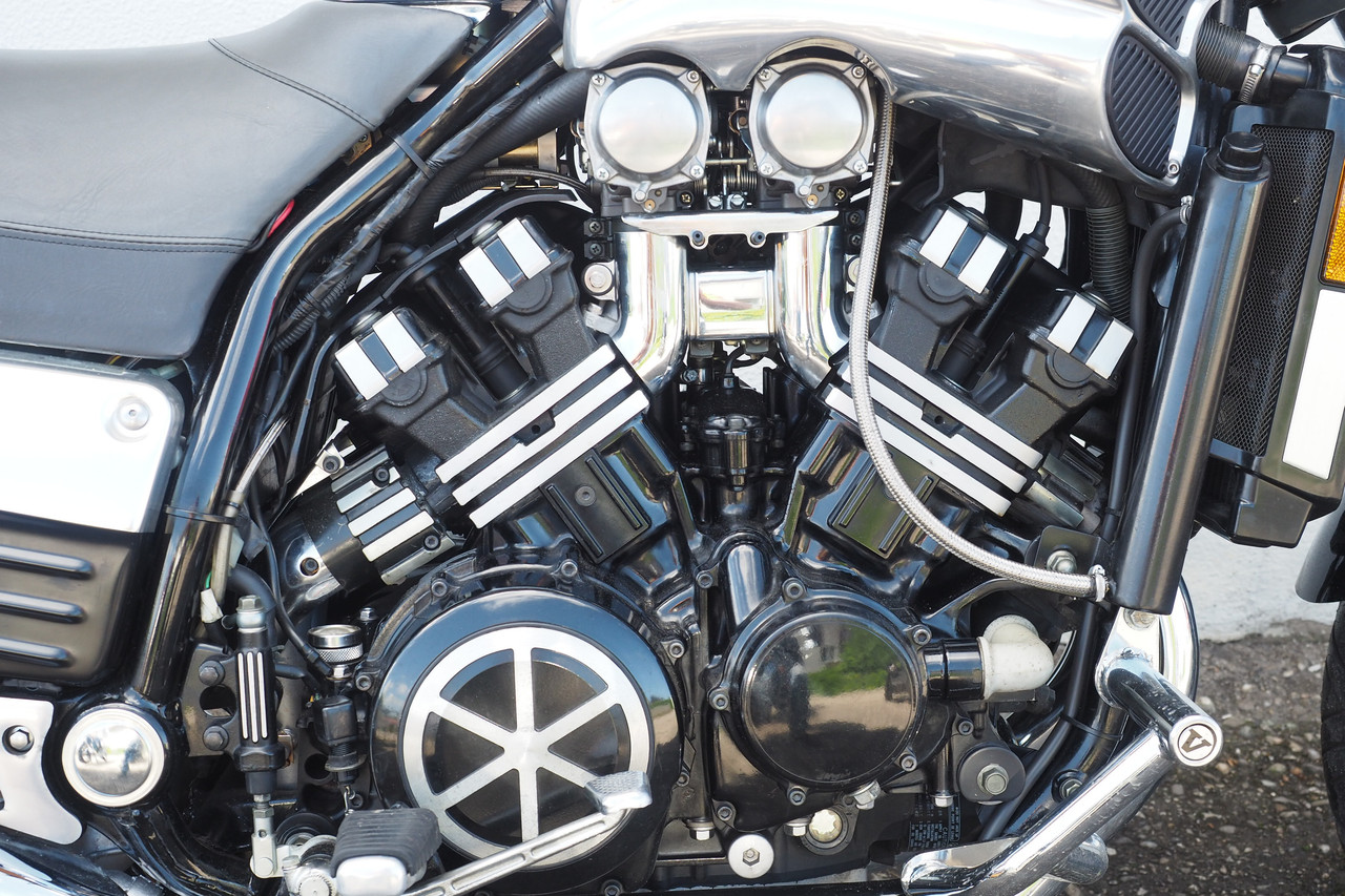 Yamaha VMax (5)
