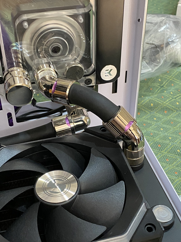 BE42947D-05D8-4FCD-8433-5ED0A52E40E5