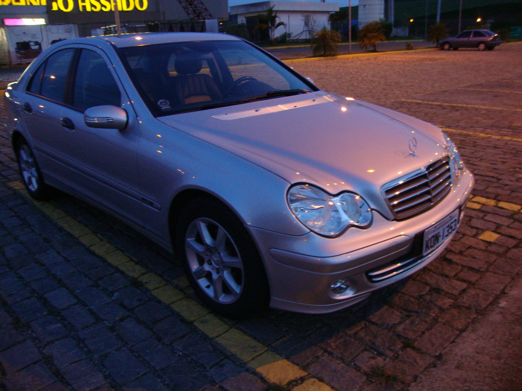 W203 C180K 2005  R$ 38.500,00 (VENDIDO) C180-K-26