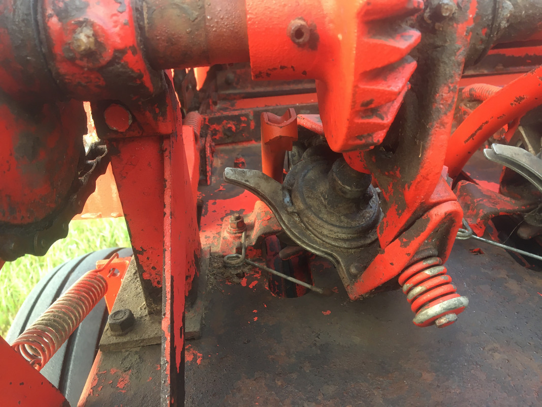 AAE9E3EF-274D-4E37-B8B8-D966C53053B7