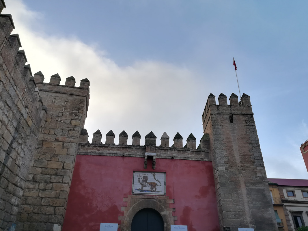 Día tres: El alcázar de Sevilla y la Catedral. - Sevilla, bajo la lluvia de otoño (1)