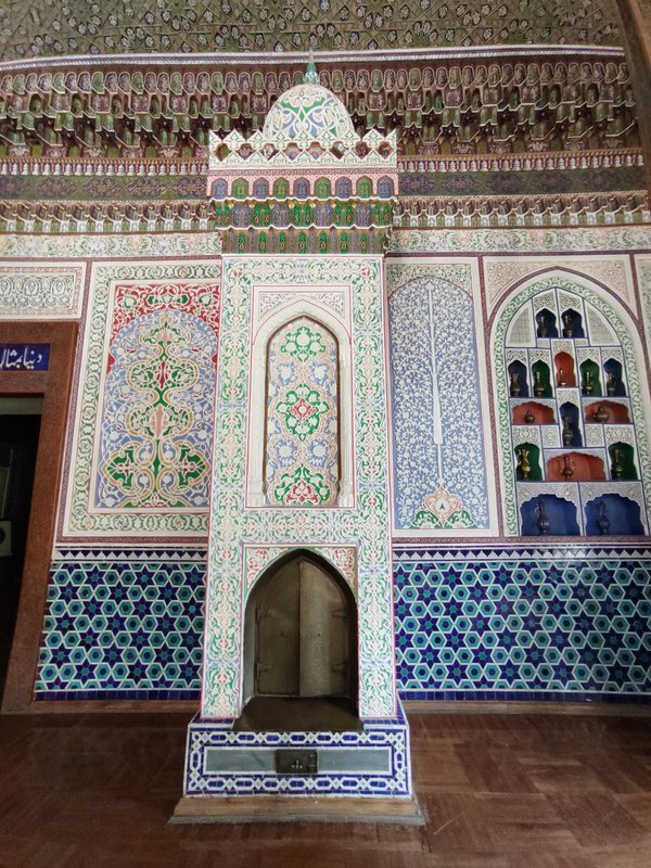 https://i.postimg.cc/QtM1hmC2/065-IMG-20230424-134519.jpg