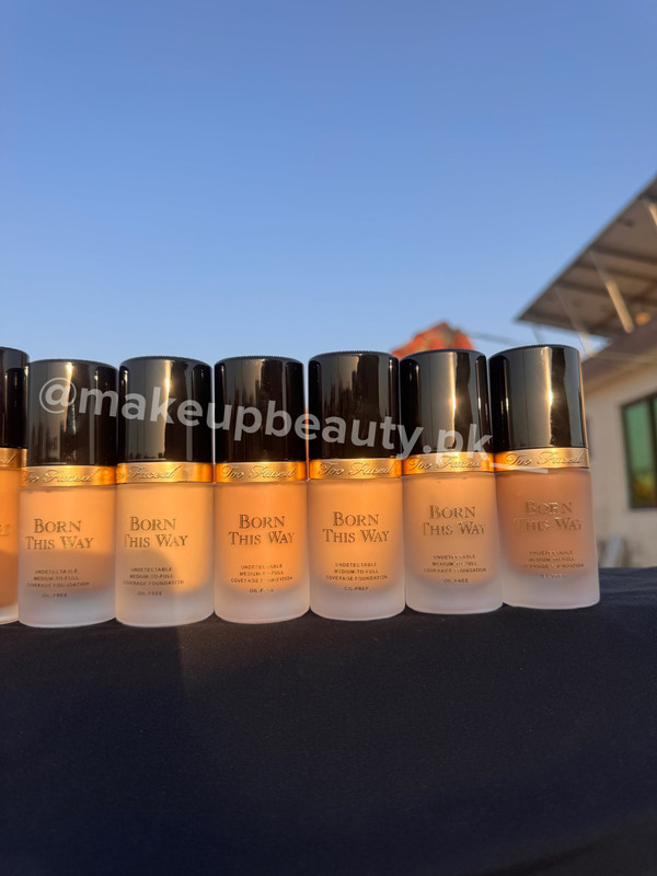 Too Faced born this way Oil Free Foundation 30 ML. - image 2
