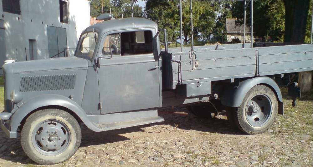 Опель-Блиц кор-2-0