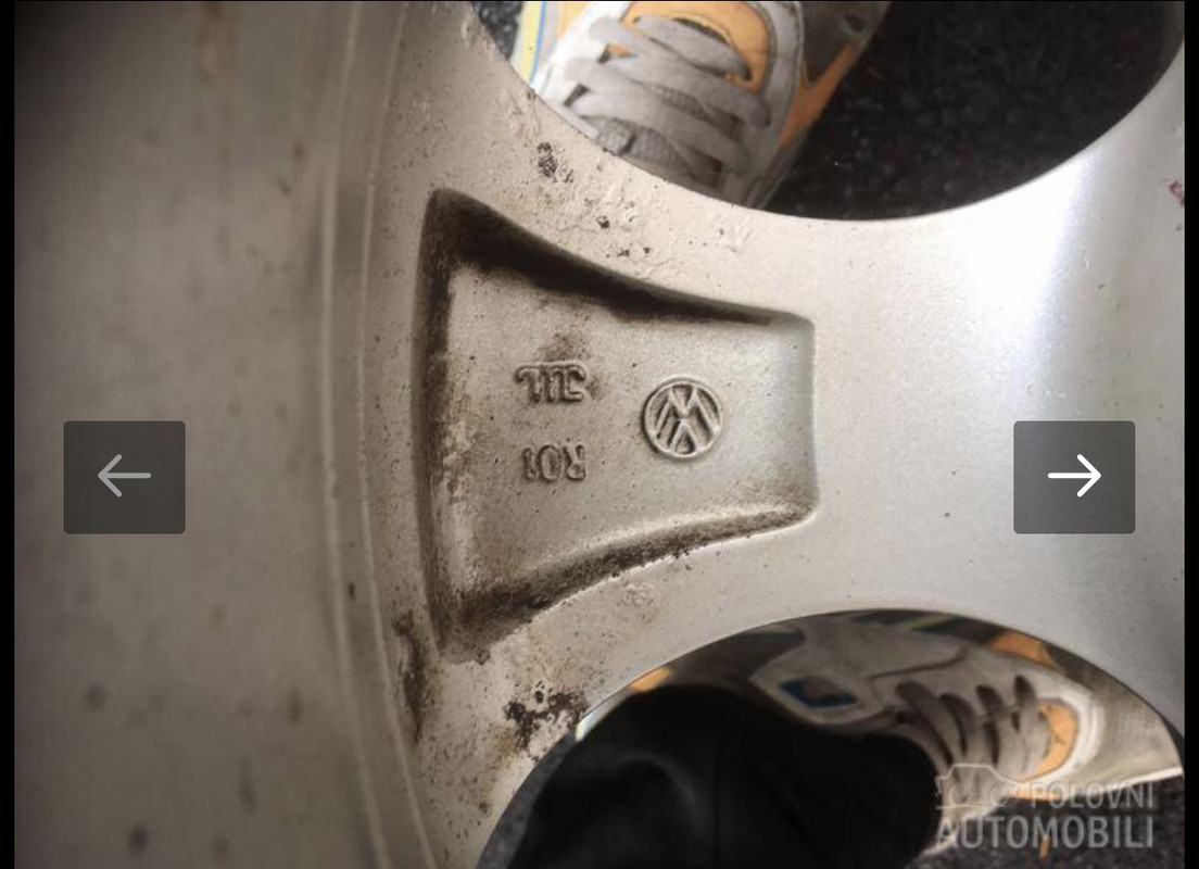 FC0DAE31-0903-4D4A-9A87-B238F882DE07