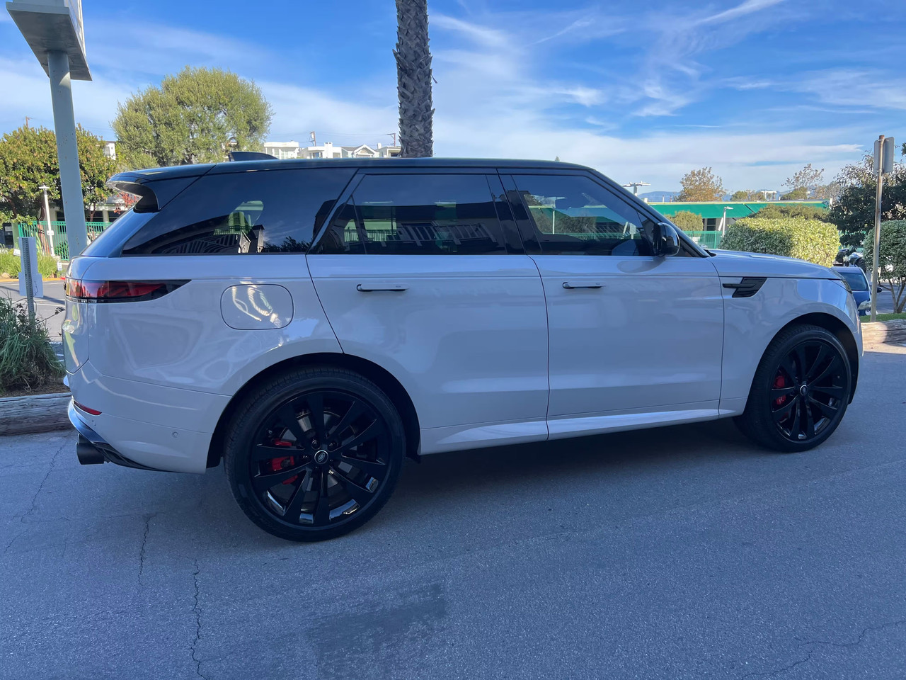 Vehicle thumbnail 14