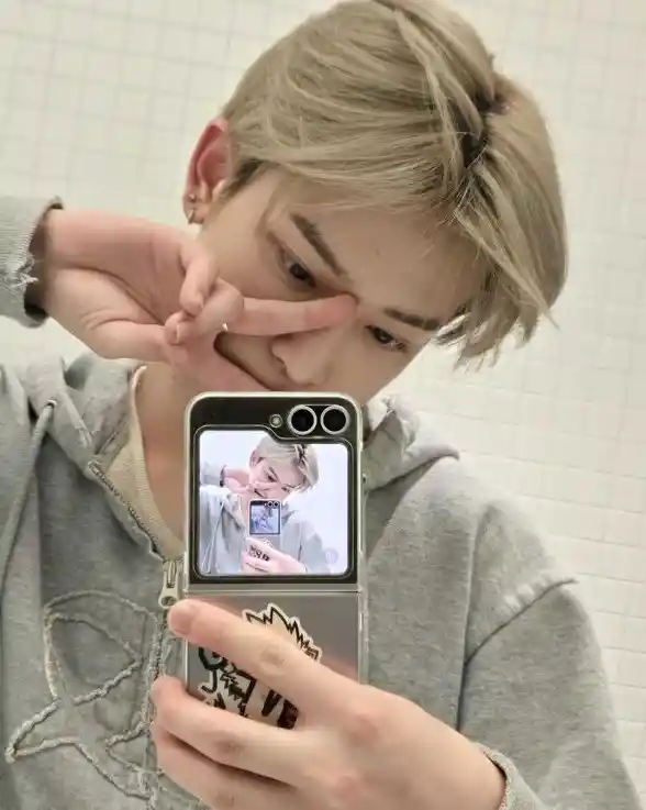 3006bd30a6d853356965fad9d290d62f_copy_588x737