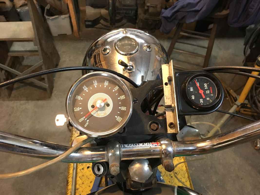 T100 first start-up oil pressure