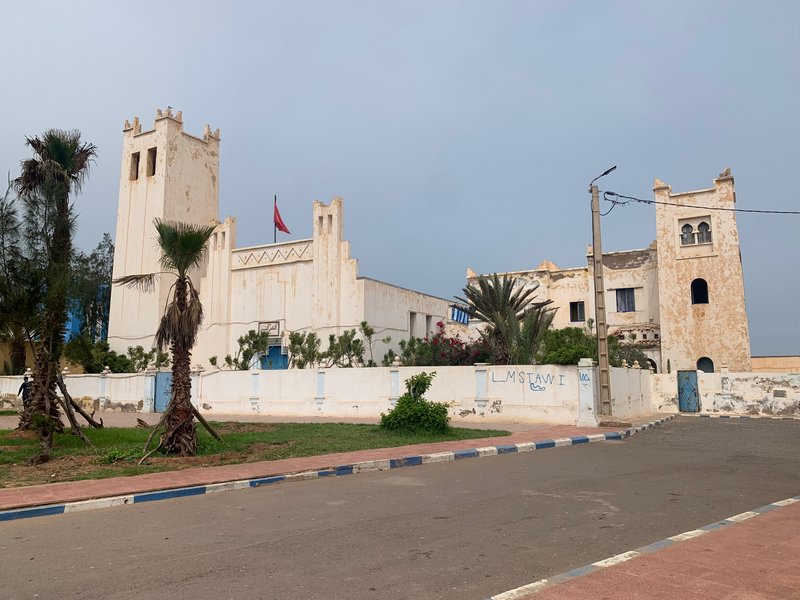 Sidi Ifni y la playa de Legzira - Sur de Marruecos: oasis, touaregs y herencia española (11)