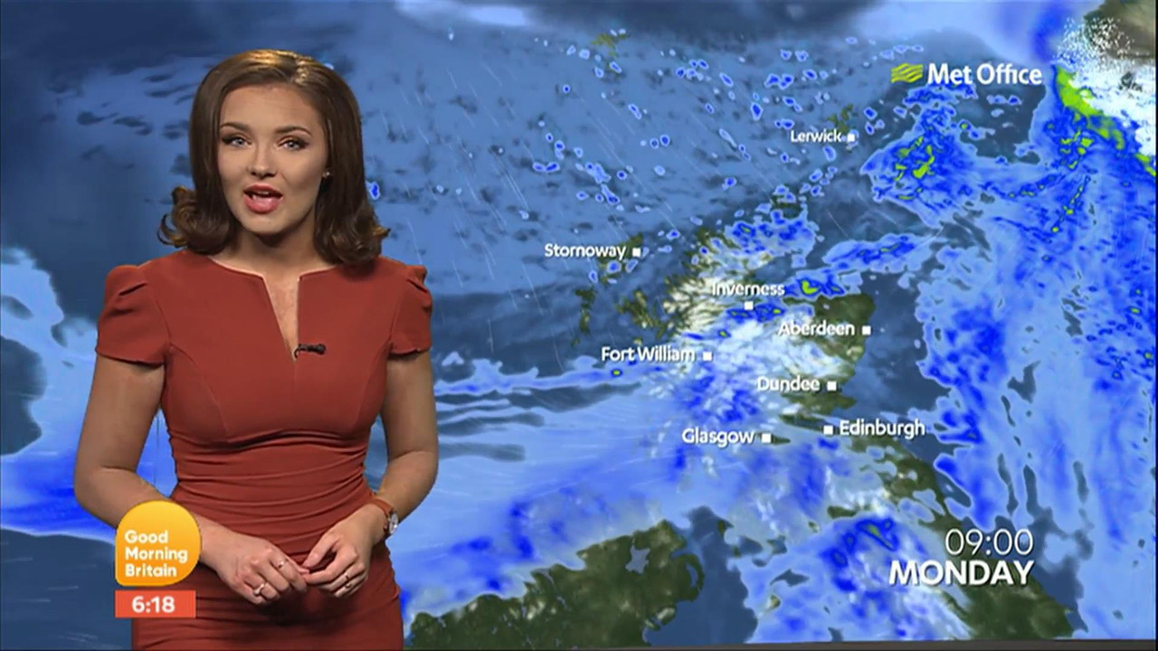 Sophie Wallace 301120.mp4_snapshot_00.04_[2020.11.30_13.40.50]