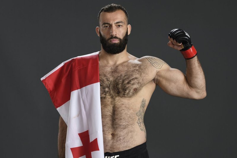 UFC боецът Роман Долидзе идва в България за BRAVE Burgas