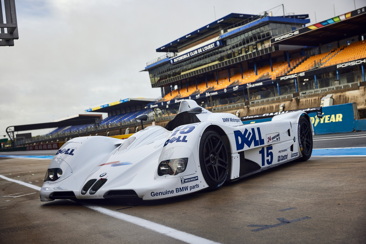 P90554321_highRes_le-mans-fra-4-5-may-