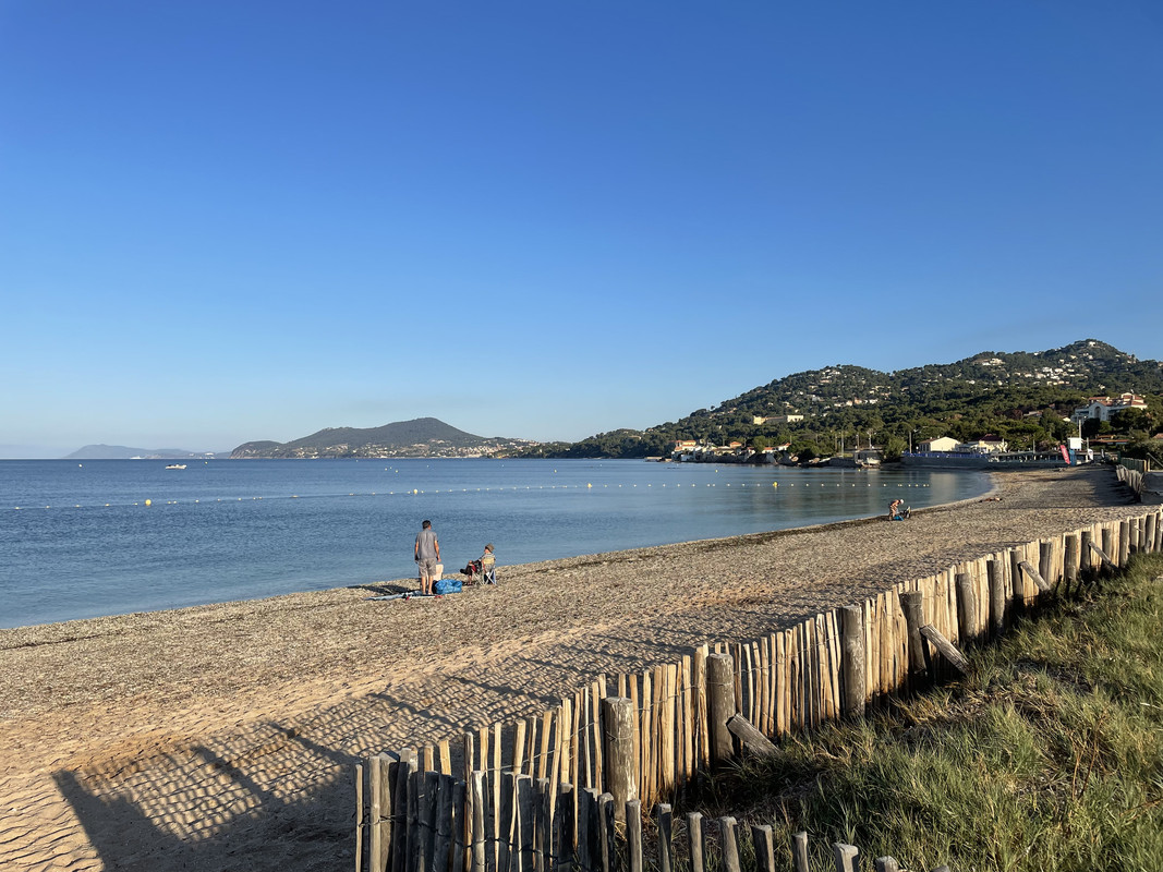 BB8DDF45-E010-4CE6-8127-4281EABEE9E8