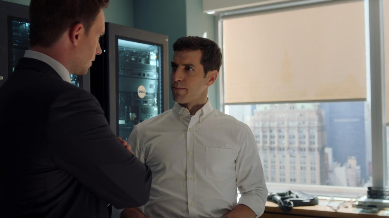 Suits S07E07 (1080p WEB-DL x265 HEVC 10bit AC3 5
