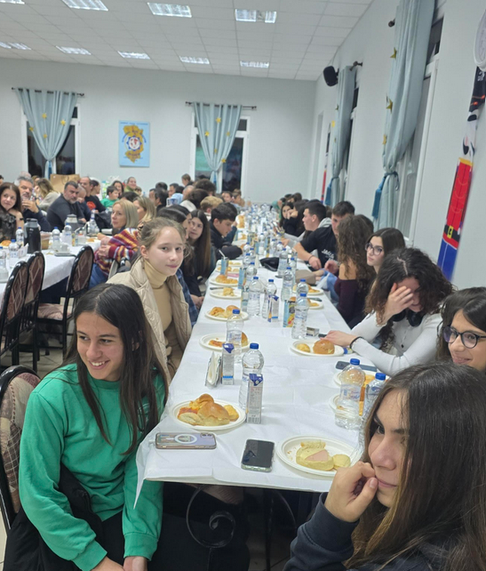 ΜΙΑ ΒΡΑΔΙΑ ΚΑΡΔΙΑΣ ΚΑΙ ΥΠΕΡΗΦΑΝΕΙΑΣ ΓΙΑ ΤΟΝ ΑΣ ΕΦΗΒΟΣ ΧΙΟΥ