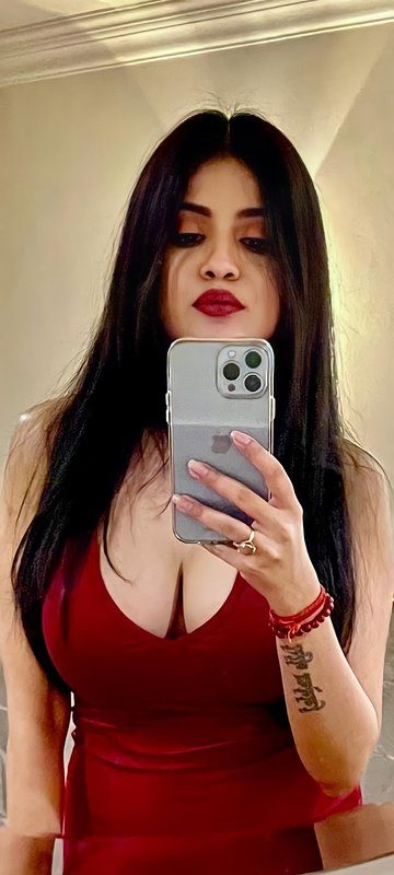 Famous Insta Influencer & Astrologer N!dhi Chaudhary Latest MyCreatorSpace Private App Exclusive Huge B00bs Popping Out Most Sensual Bedroom Shoot Unseen 6Videos+Pics 5 IMG-12.jpg