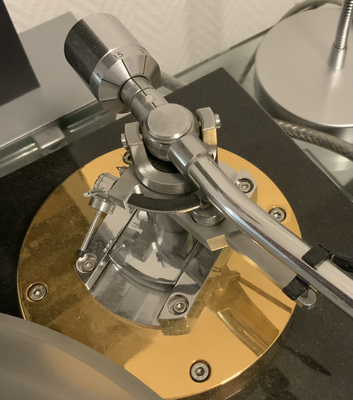 229929CC-49C6-4EC7-BBBB-4BD9CE0E0CAA