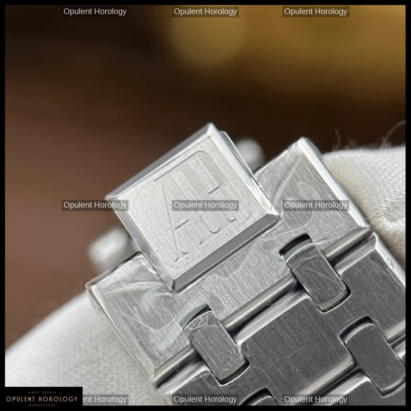 Audemars Piguet Royal Oak Perpetual Calendar 26574TI 41mm Automatic Swiss Movement