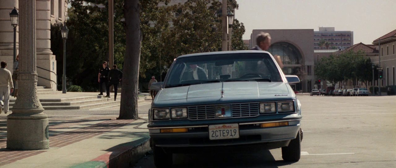 Beverly-Hills-Cop-II-1987-Hindi-English-Blu-Ray-720p-x264-AVC-AAC-6ch-ESub-mkv-0000