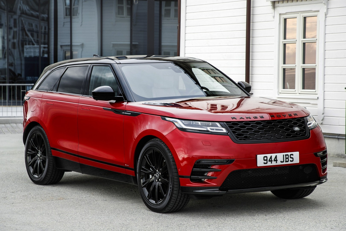 2019 Range Rover Velar R-Dynamic HSE Black Pack (5)