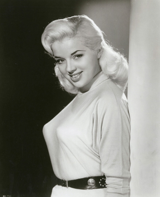Diana_Dors_a77