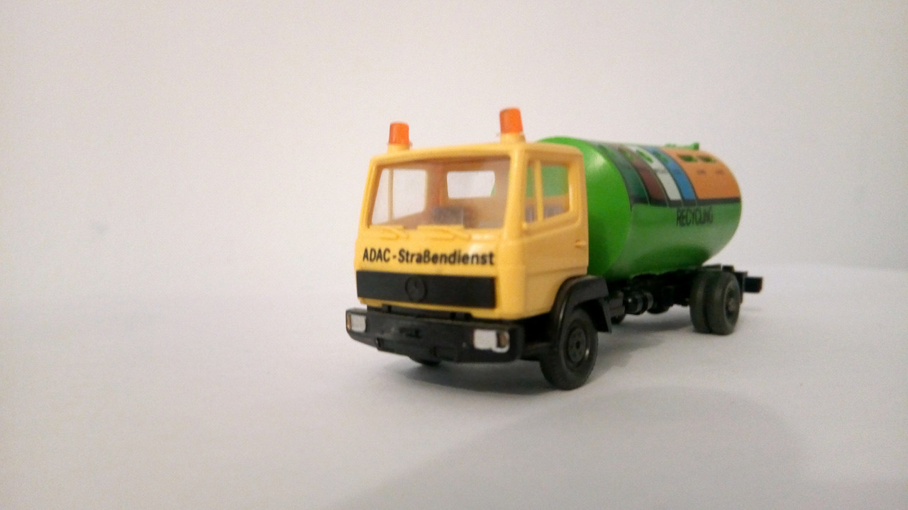 Mach (9007)