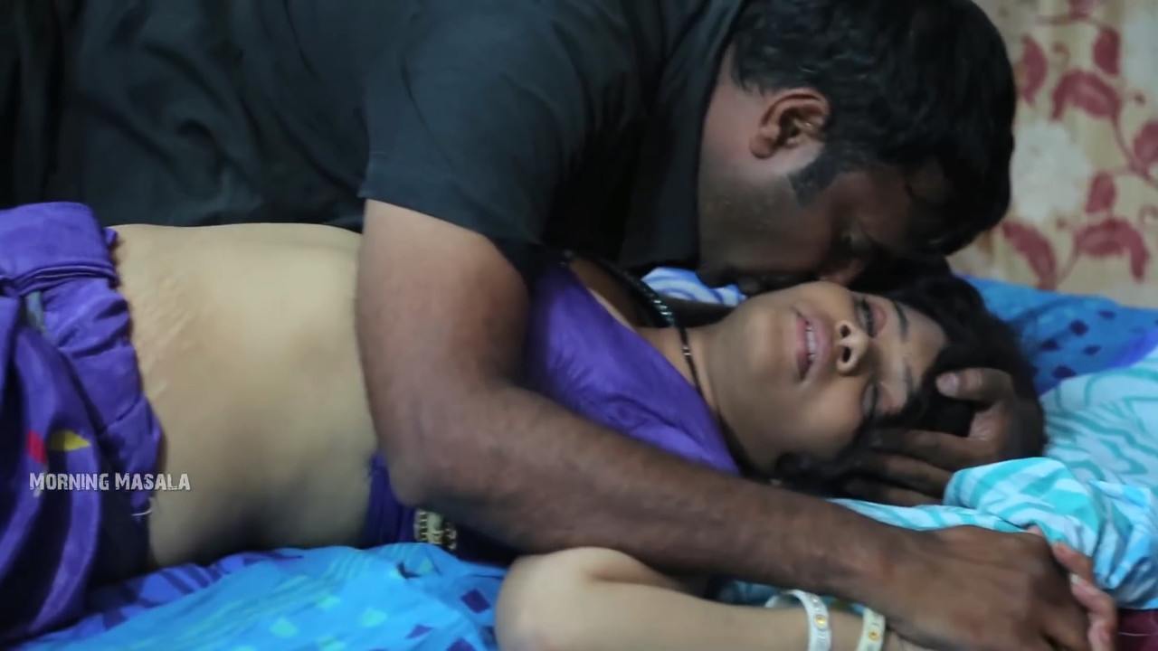 Anjali Aunty Romance With Doctor - YouTube.mp4_snapshot_06.24_[2021.10.12_13.29.02]