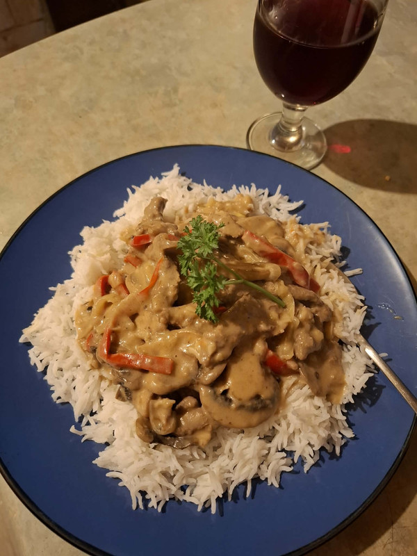Beef stroganoff