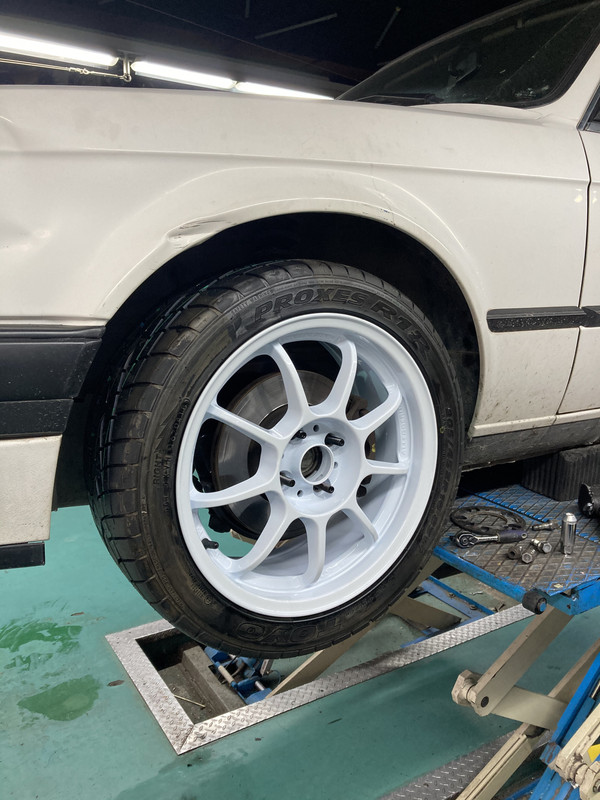 68FD1FC7-C978-4ED2-994B-6E9F306D2F51