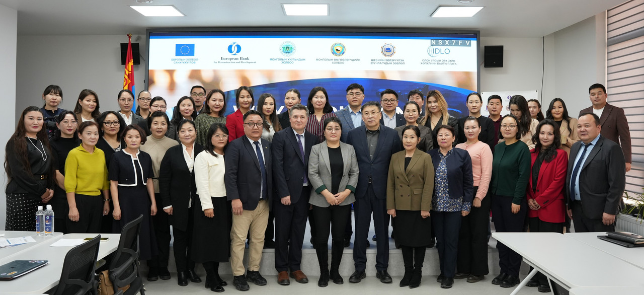 Хуульч, өмгөөлөгчид эвлэрүүлэн зуучлалын тухай хуулийн шинэчилсэн найруулгын төслийг хэлэлцлээ