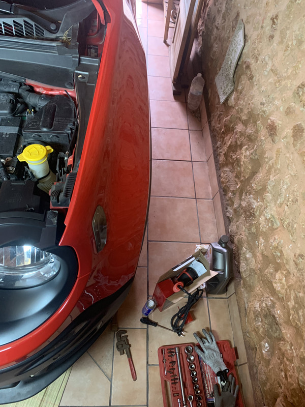 A9398444-2505-4038-A127-9354EA1B1072