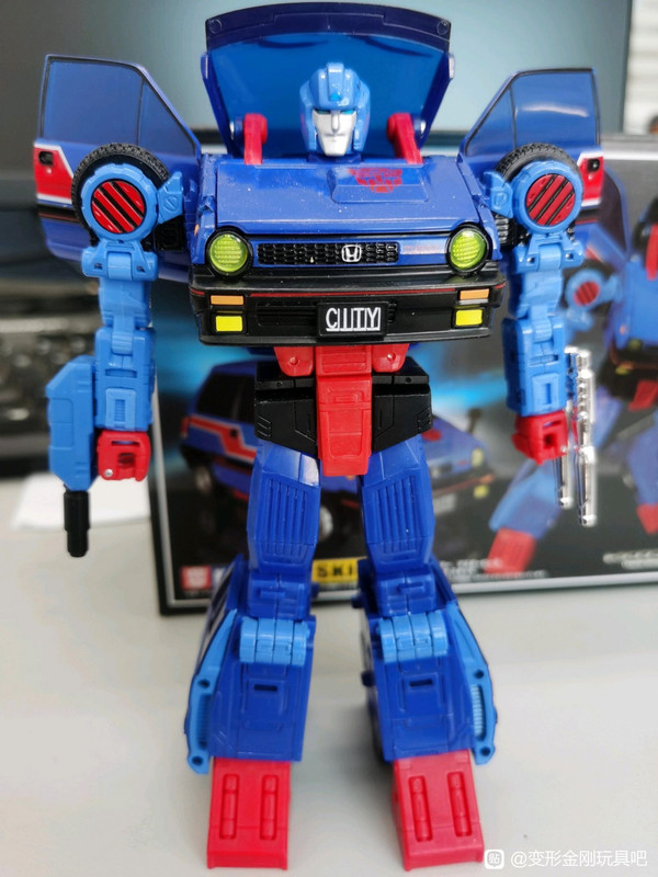 Masterpiece-MP-53-Skids14