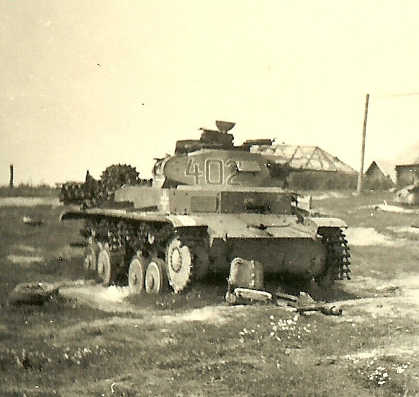 KO'd German Pzkw.II Panzer Tanks (402, 225 & 405) in Field!!! (3)