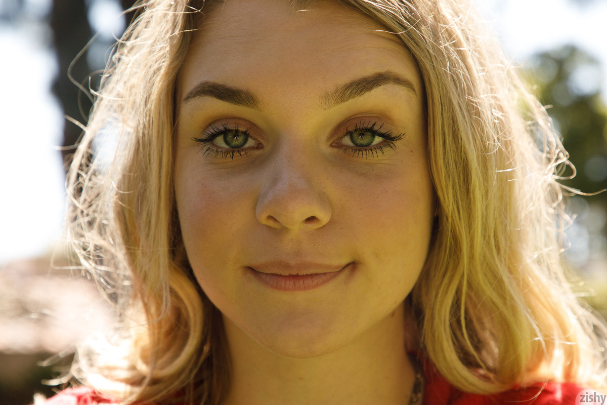 full_022_1828410922553798