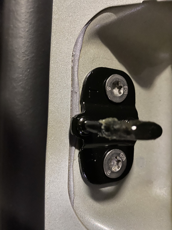 860CB93B-81B1-4644-8809-CEE2B50F220C