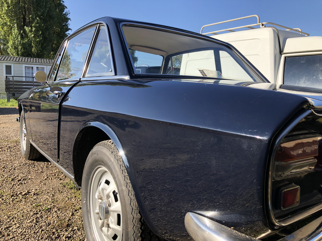 CB23B89B-E935-4CF1-9DB9-CC599BE9BA84